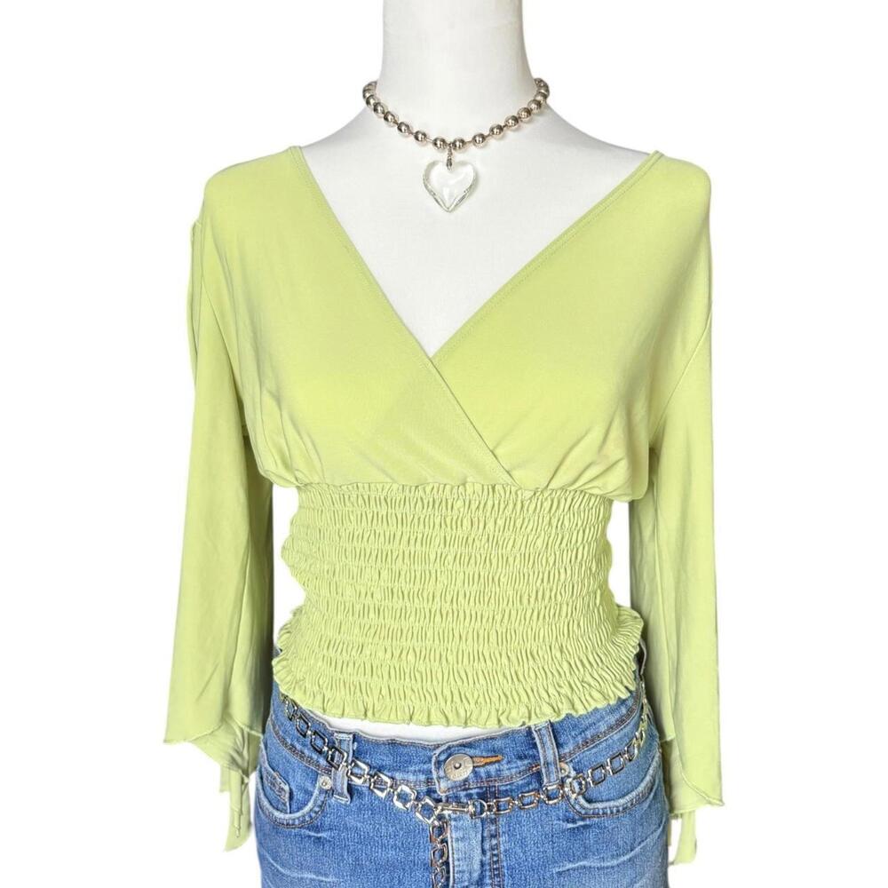 2000s light green smocked top with flowy open sleeves